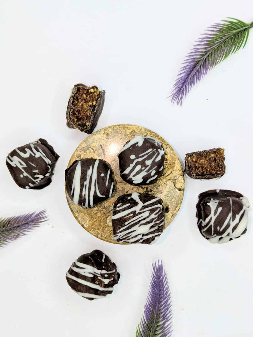 Dates Truffles